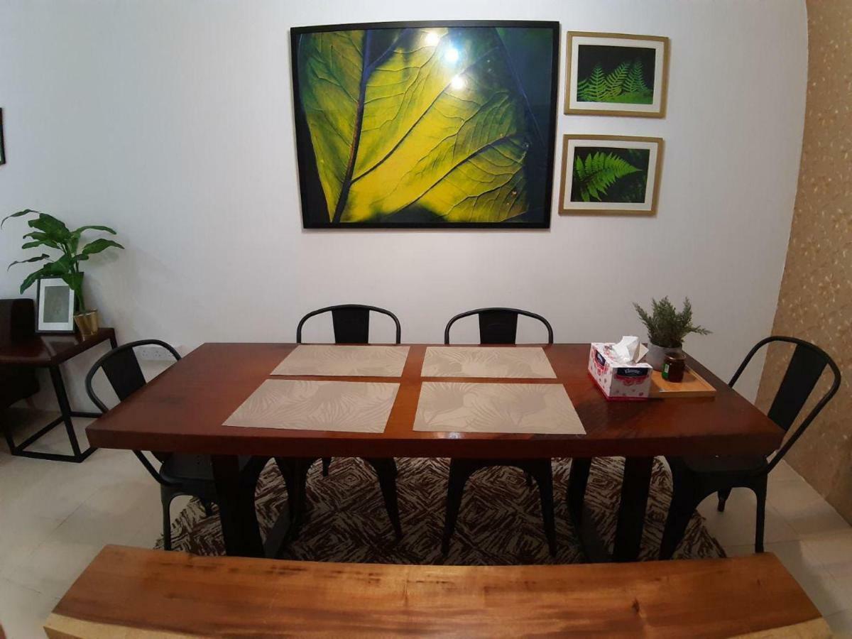 Orchidd Homestay Gambang Eksteriør bilde